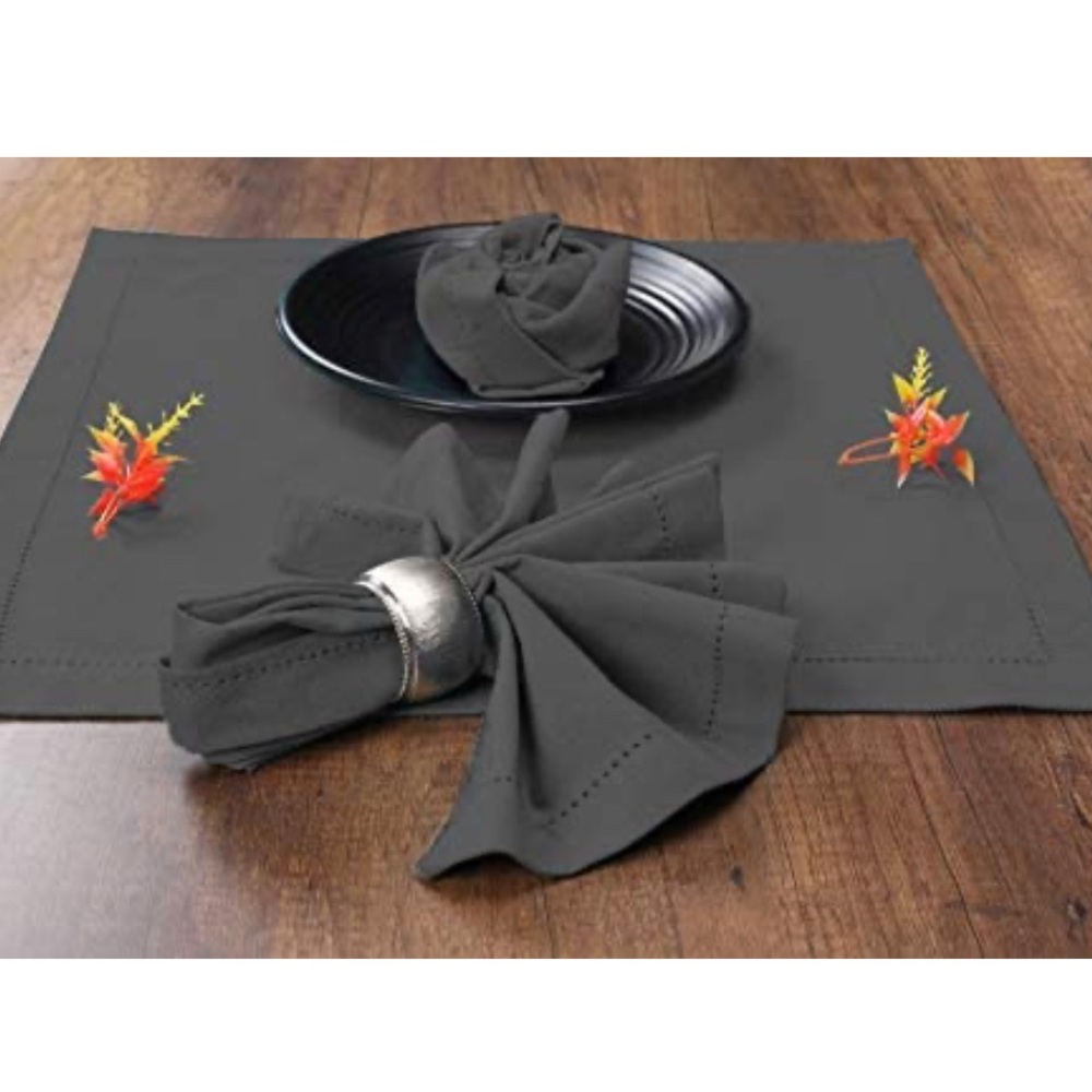 Dinner napkins